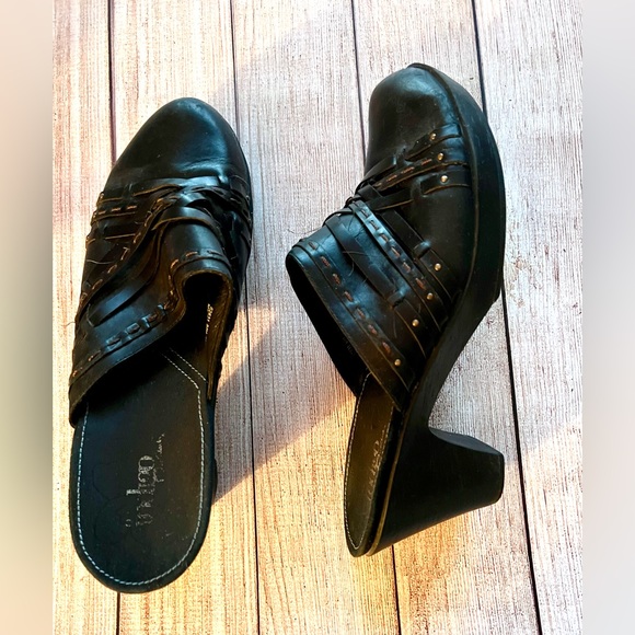 Clarks Indigo Clogs - Picture 1 of 10